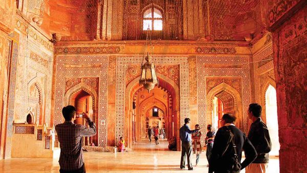 Historical Monuments In Agra Ready to Welcome Tourists from 1st September 2020
